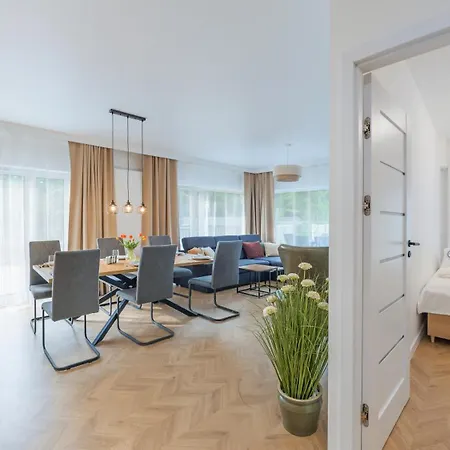 Dunes, Sun & Snow Dziwnow